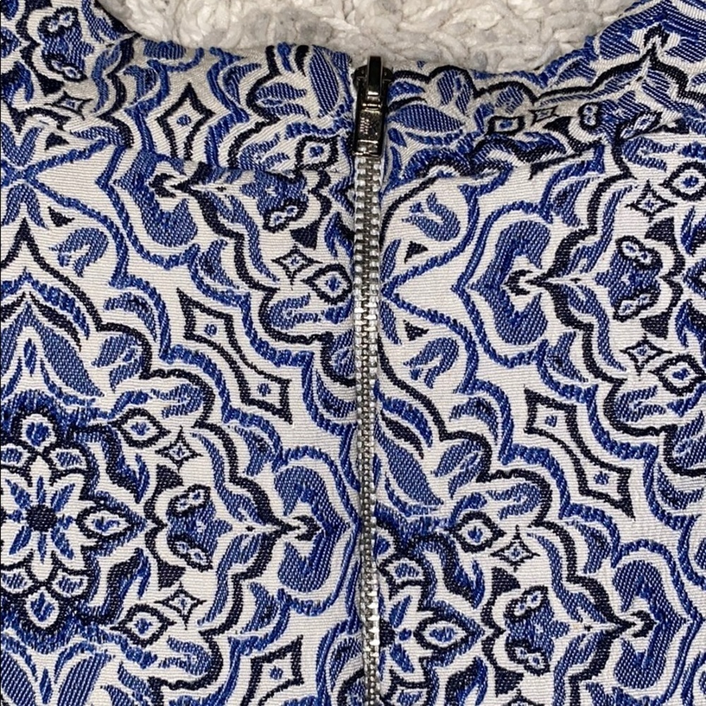 Patterned Shift Dress - image 4